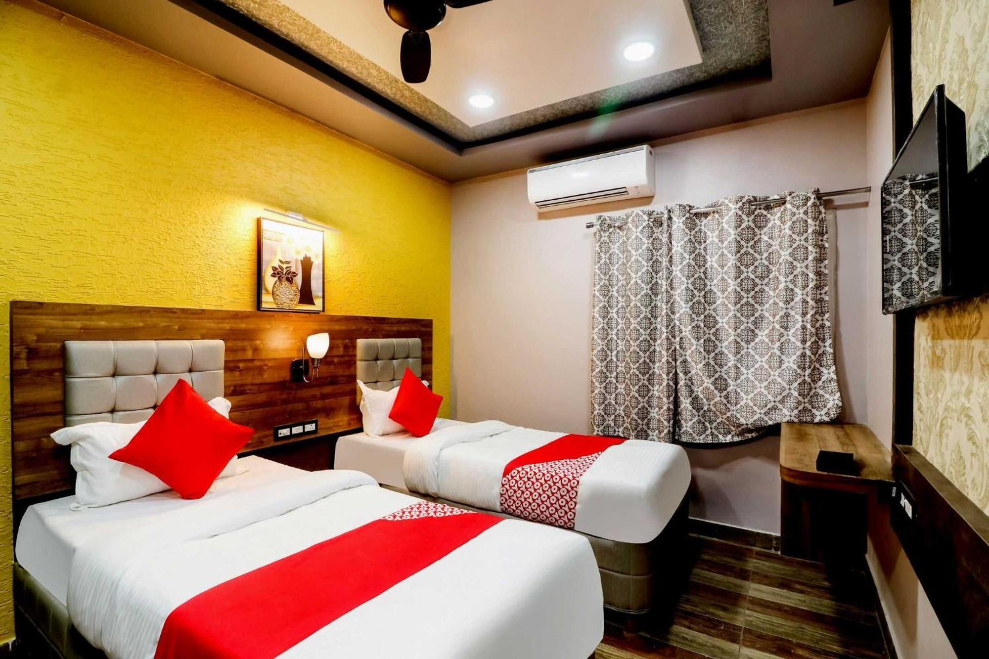 Super Hotel O Padma Manor Brahmapur Екстер'єр фото