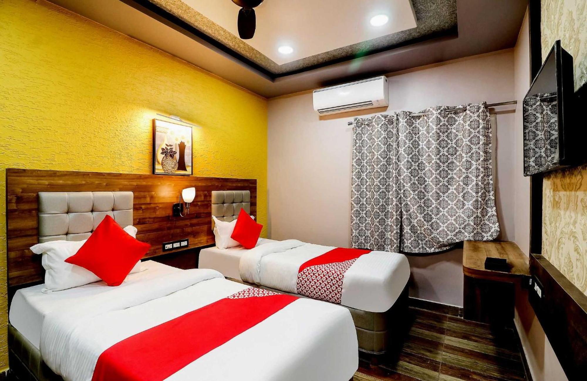Super Hotel O Padma Manor Brahmapur Екстер'єр фото