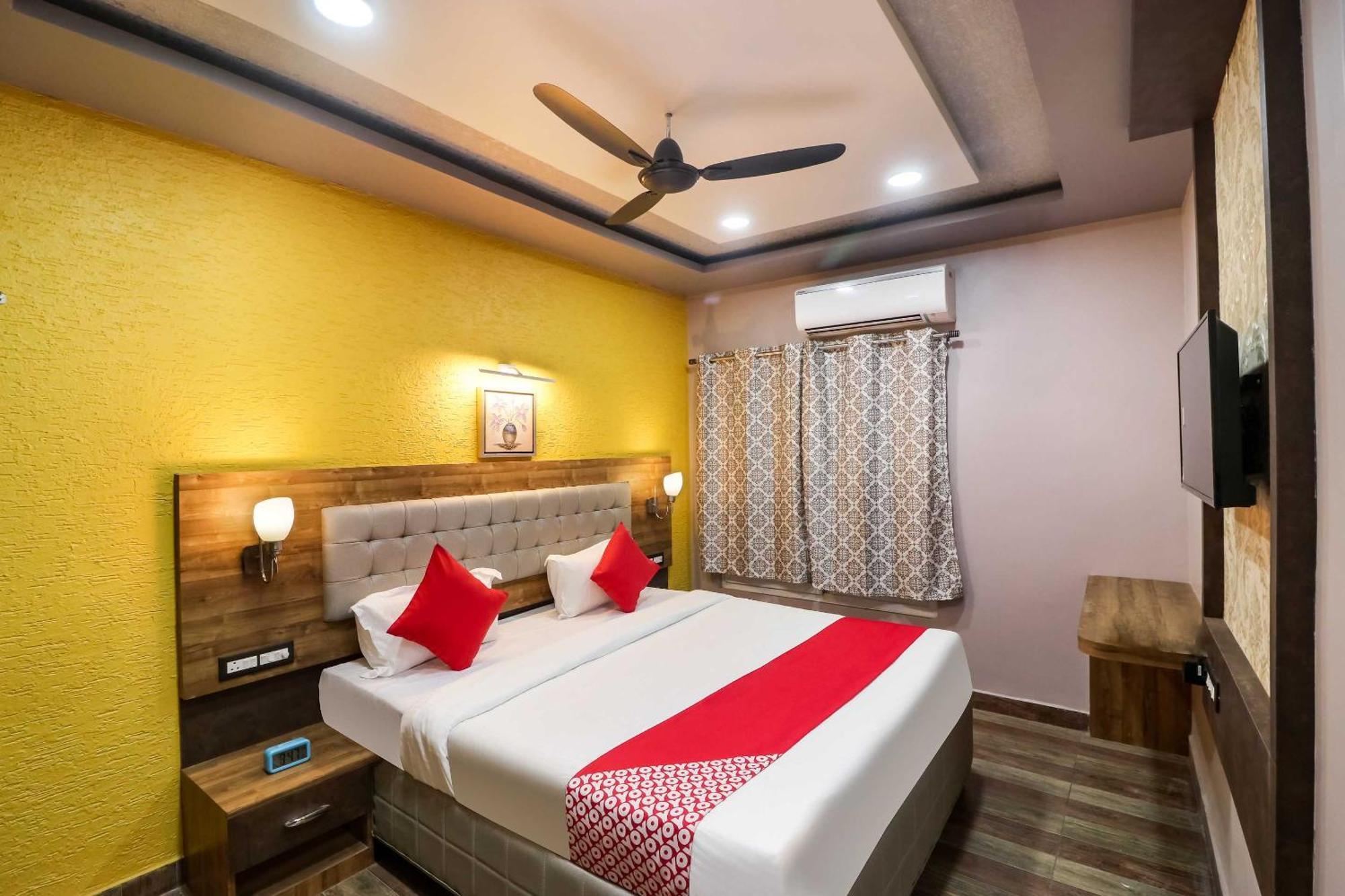 Super Hotel O Padma Manor Brahmapur Екстер'єр фото